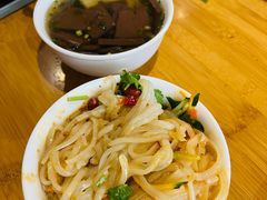 -食膳公园包子铺(烈士公园店)