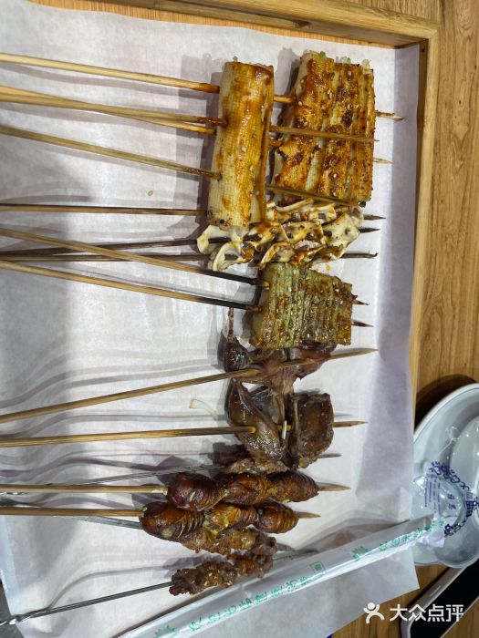 正通记·哈尔滨烧烤·炭烤鸽子(七宝万科国际店)图片