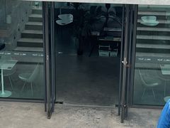 -悬崖咖啡厅