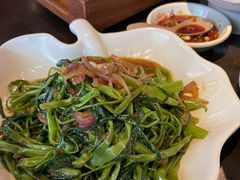 -大头虾越式风味餐厅(光明广场店)