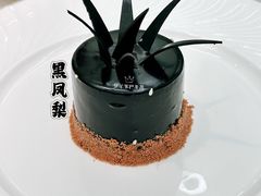 黑凤梨-大树餐厅(环球港店)