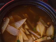 -威记烧嘢·南宁烧烤·超级生牛(绿地店)
