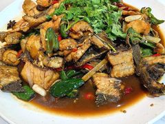 -鲁南仔·滕州炒鸡(经三路店)