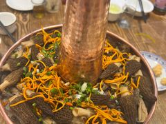 -乡土特色.冷锅鱼.牦牛肉汤锅