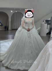 -艾米丽婚纱礼服