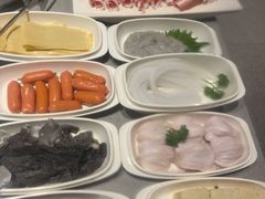 -海底捞火锅(新松江路店)