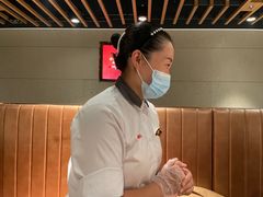-海底捞火锅鲜切牛肉主题店(长寿路店)