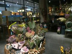 -魔方城市书房(中街益田店)