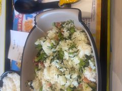 -老娘舅餐厅(黄龙体育中心店)