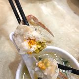 位于长兴路天鹅花园的伟记砂锅粥
