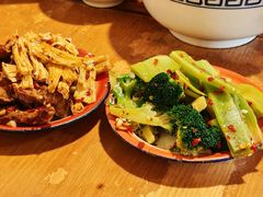 -矮子粉店1985·长沙米粉(湘春路店)