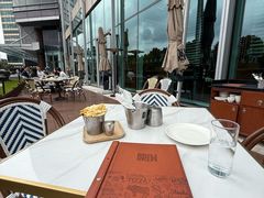 -The BREW·酿餐厅(浦东嘉里大酒店)