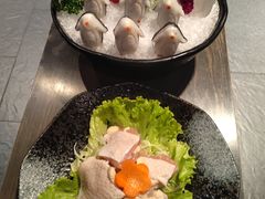 QQ企鹅丸-湊湊火锅·茶憩(东城万达店)