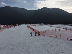 -鳌山滑雪度假区