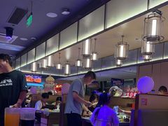 -海底捞火锅(宝龙广场夜宵主题店)
