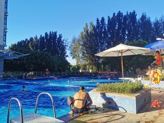 -天安数码城会所游泳馆