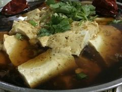 -明月食府(二区干二路店)