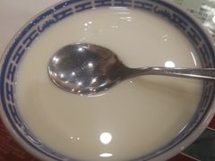 -赵记传承特色牛奶甜品(泉城广场店)