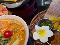 -小小集渔·泰式大排档(太古里香槟店)