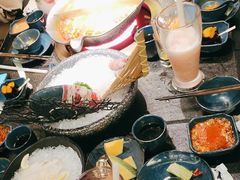 -湊湊火锅·茶憩(打浦桥日月光店)