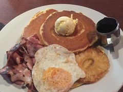 -Pancakes on the rocks(Darling Harbour)