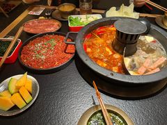 -晓宇重庆火锅(西安荟聚店)