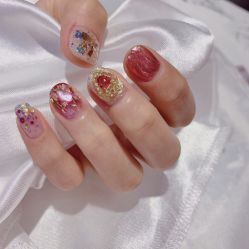 -米小兔美甲美睫