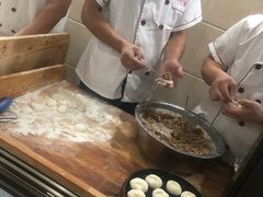 -舒小笼松针小笼包
