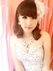 -贺贺新娘造型婚纱店