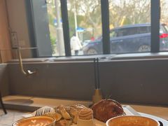 -MEEBO KAFEE米咖焙坊(虹桥路店)