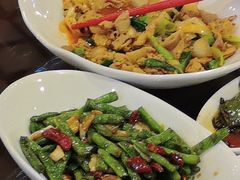 -潇湘华天大酒店-湘·悦美食街(芙蓉中路店)