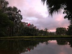 -三亚湾海居铂尔曼度假酒店