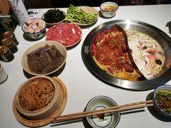-卤校长重庆火锅(国兴店)