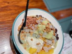-八月美食小馆(银泰城总店)