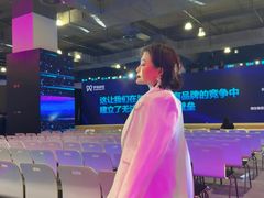 -上海跨国采购会展中心