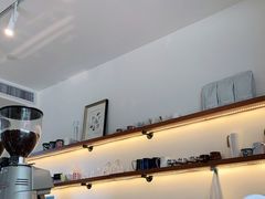 -Line 咖啡(石厦花园店)