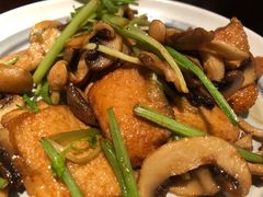 菌菇炒鱼饼-上名堂·鱼头好吃(体育场路店)