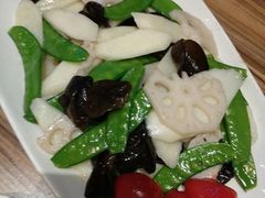 -粤港餐厅(禹州商业广场店)