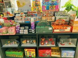 -玩动奇季品牌玩具超市