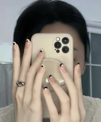 -CM.Nail美甲美睫