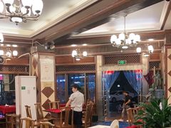 -山城年华老火锅(玉林店)