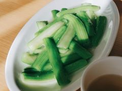-渝信川菜 · 川味家常菜(财富购物中心店)