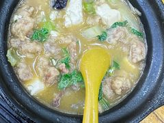 -白卫东白记砂锅(管城街店)