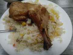 -溢香园昼夜抓饭店(揽秀园街店)