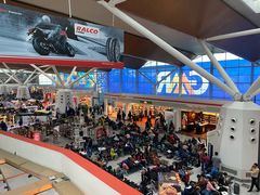 -英迪拉·甘地国际机场