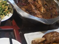 -聚首堂·特色小吃·肘子(什刹海德胜门店)