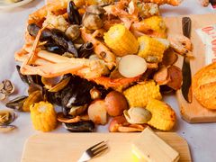 -The Crab Pot Seattle