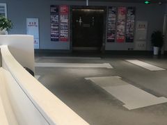 -成都冰纷万象滑冰场