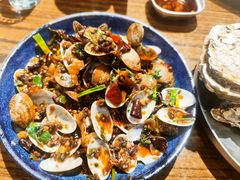 -蚝堡海鲜·威海菜·海肠捞饭·烧烤·亚洲吃蚝公司(幸福门店)