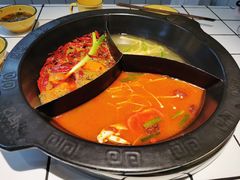 奔驰锅-巴卤社老火锅(财富店)
